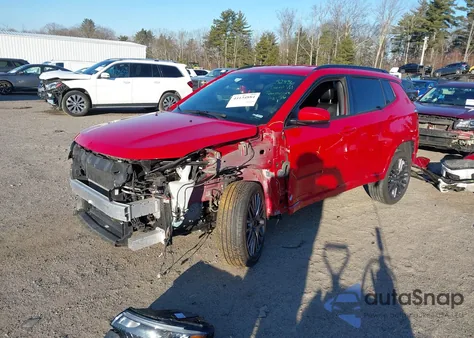 2023 Jeep Compass (Red) Edition 4X4 from USA, damaged, VIN 3C4NJDCNXPT543693